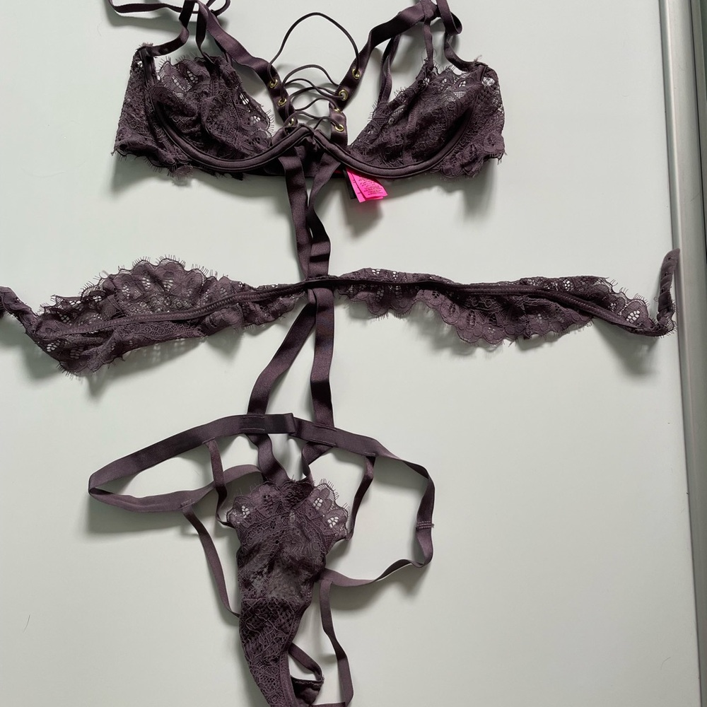 Lace Lingerie Set